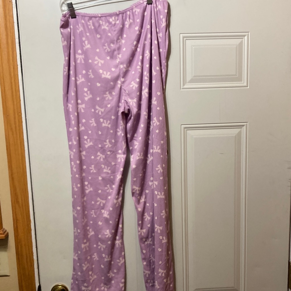 Lilac Pajama Pants with White Bow Print L